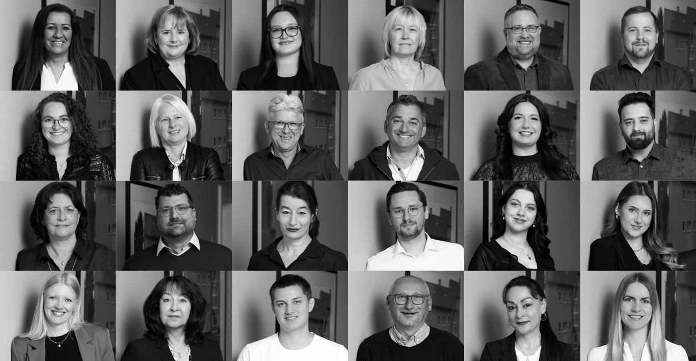 Porträtcollage von 20 Personen in Schwarz-Weiß, alle mit unterschiedlichen Ausdrücken.